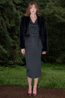 Vestido halter escote cascada maxi