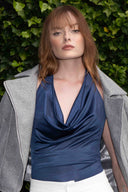 Body escote cascada cuello halter